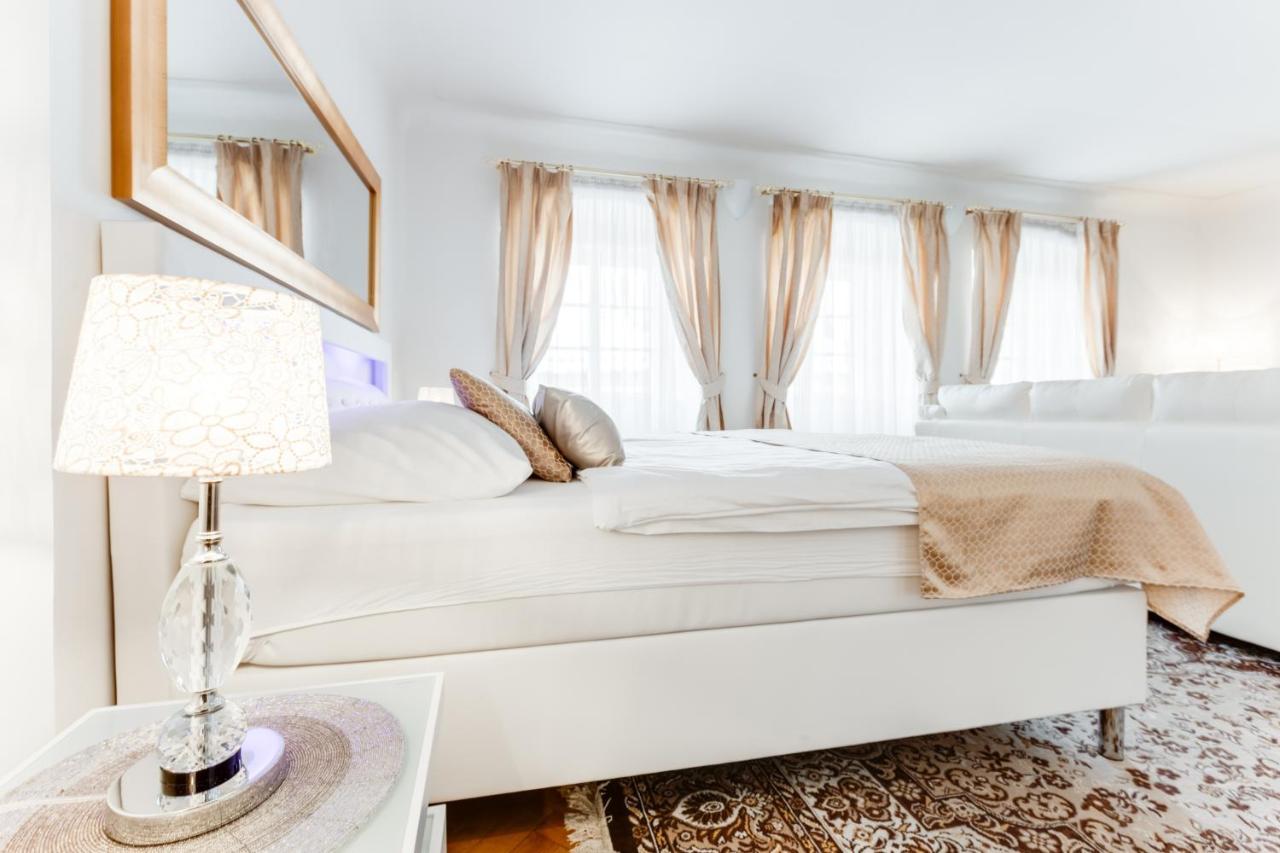 Appartement Charles Bridge Royal - Castle District